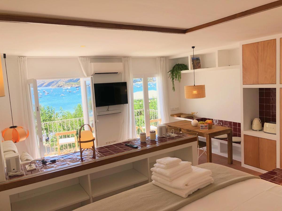 Beachfront Suite In Cadaques Center Εξωτερικό φωτογραφία